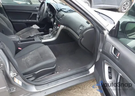 2008 Subaru Outback 2.5I/2.5I L.l. Bean Edition z USA, uszkodzony, nr VIN 4S4BP61C887327910